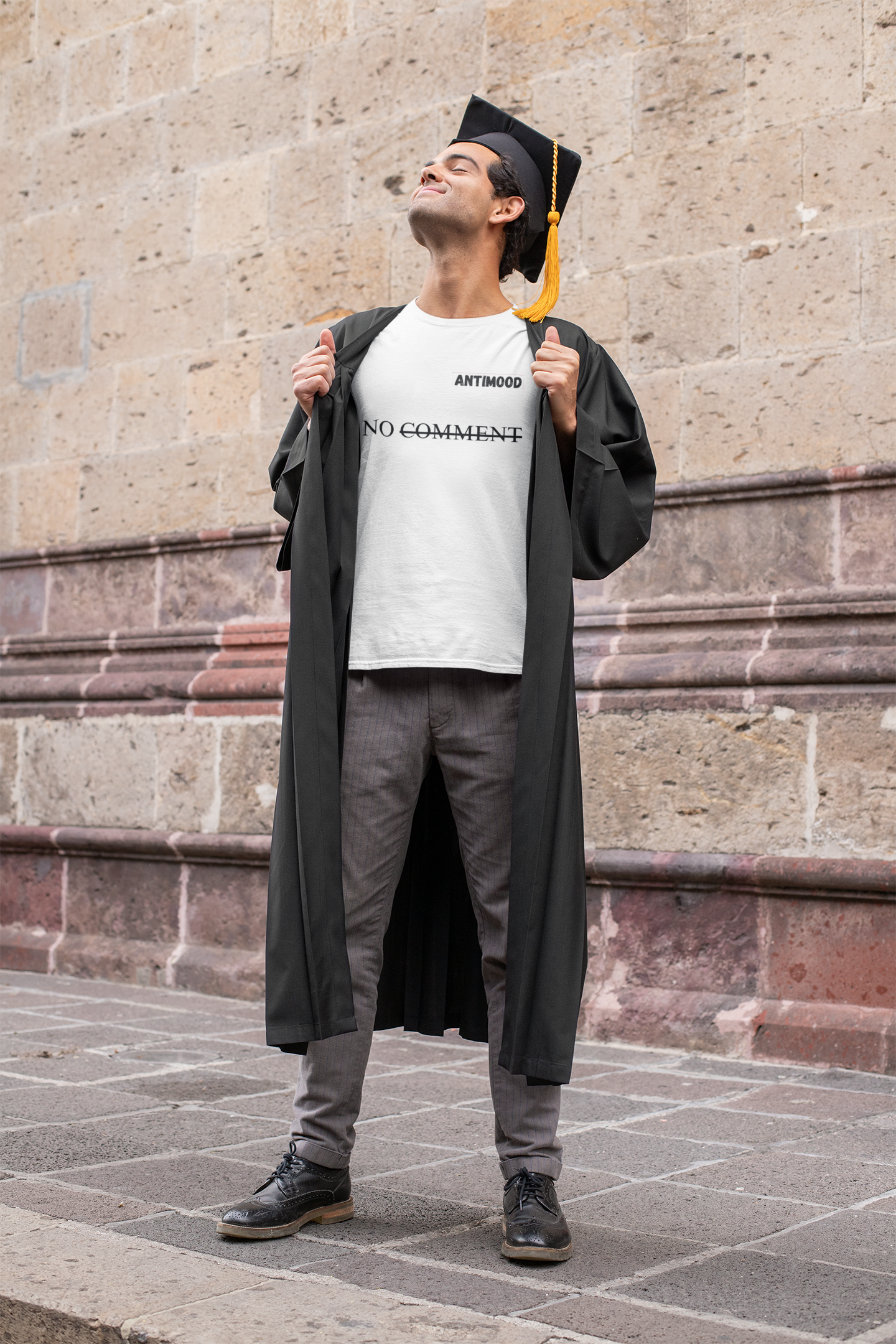 T-shirt  "N̶O̶ ̶C̶O̶M̶M̶E̶N̶T̶"